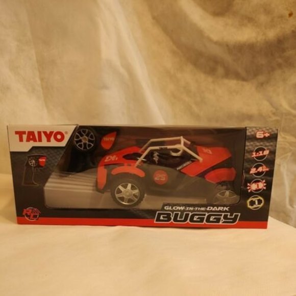 Taiyo Aircross  Red Glow In The Dark Dune Buggy Remote Control Car 2.4GHz New - Picture 1 of 11